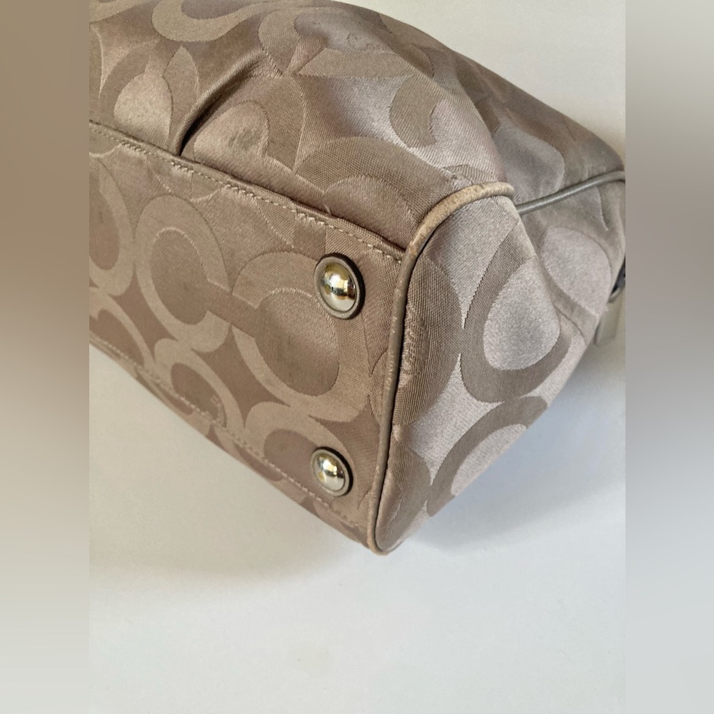 Coach Bag - Picture 8 of 10